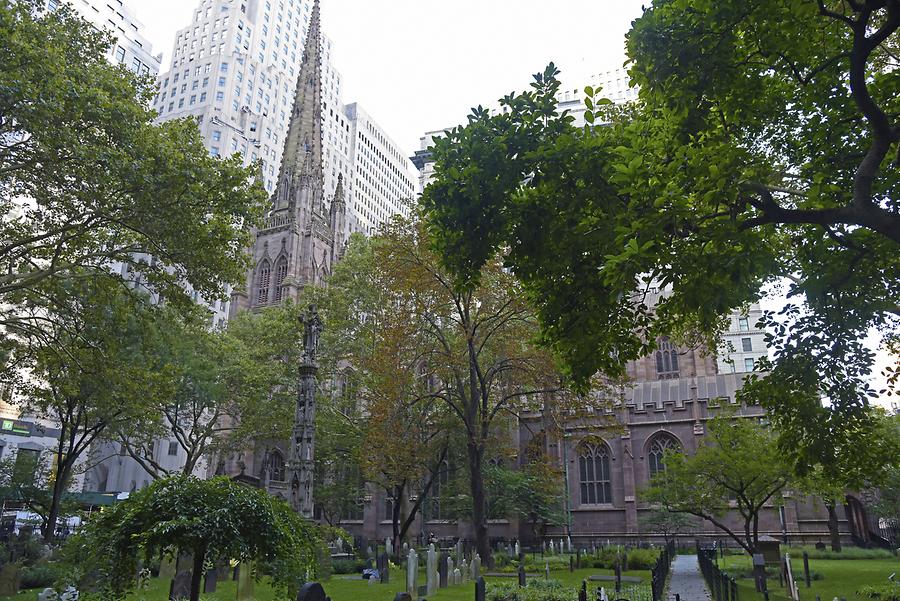 Financial District - Trinity Church