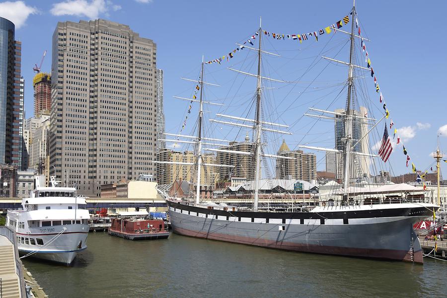 South Street Seaport - 'Wavertree'