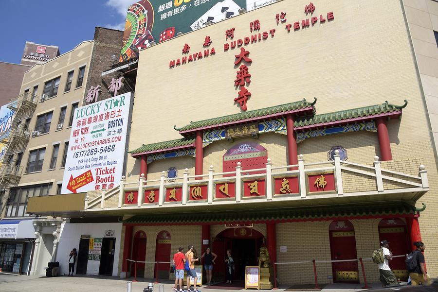 Chinatown - Mahayana Temple