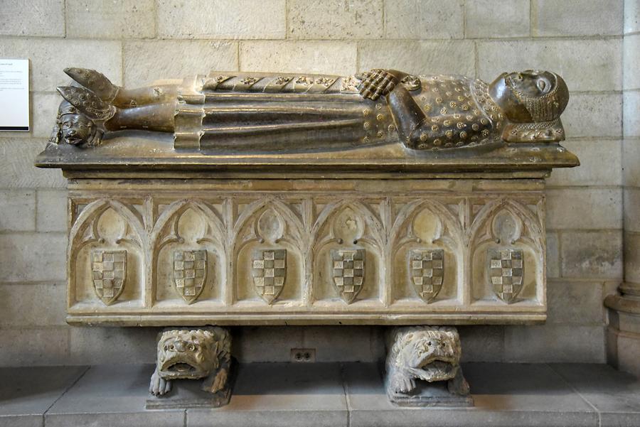 The Cloisters (MET) - Sarcophagus