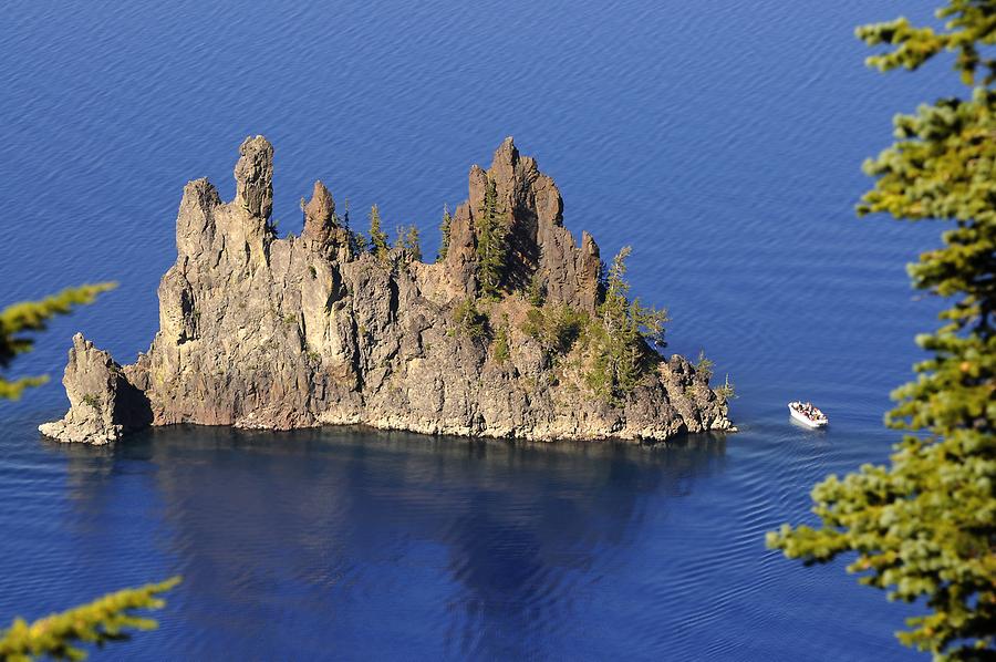 Crater Lake National Park - Phantom Ship Island