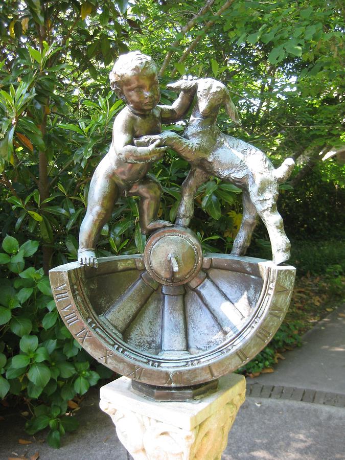 Pawleys Island Brookgreen Gardens Sundial von Brenda Putnam