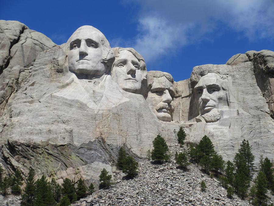 Crazy Horse - Crazy Horse Memorial