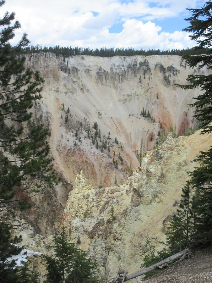 Yellowstone National Park - Yellowstone Canyon