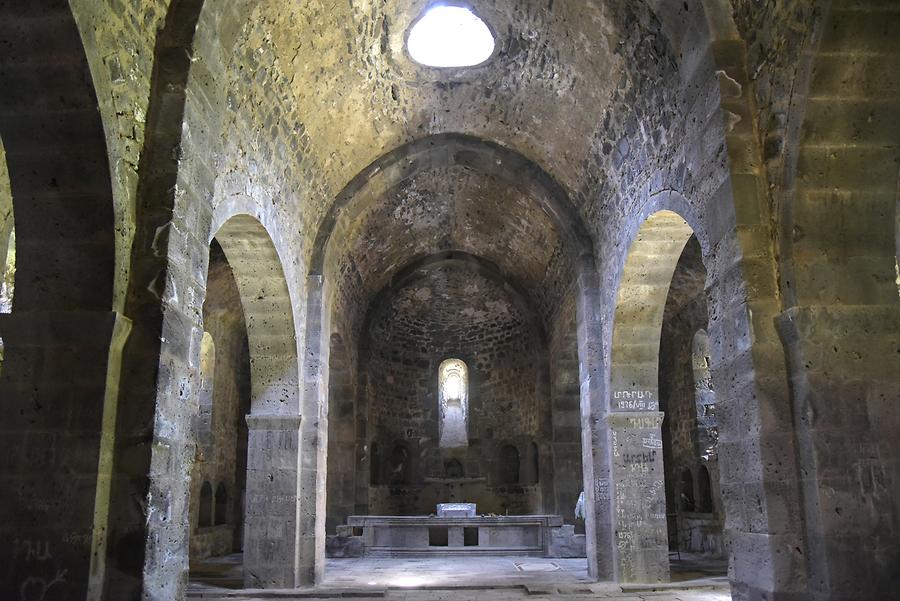 Tatev - Hermitage; Altar