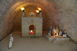 Suraxanı - Zoroastrian Temple (2)