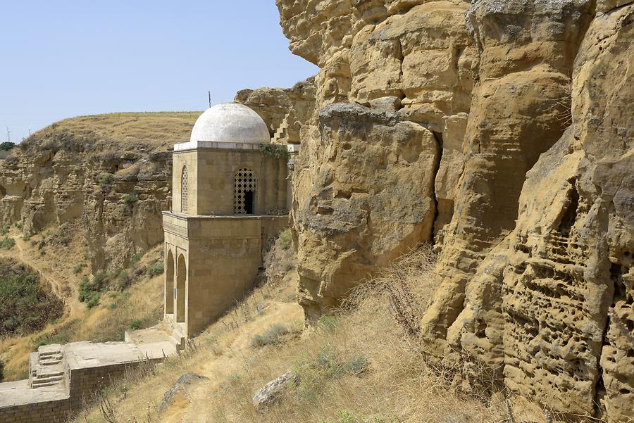 Gobustan - Diri Baba Mausoleum