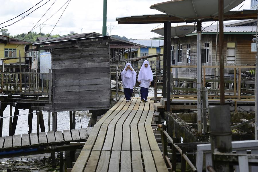 Kampong Ayer - Gangplanks