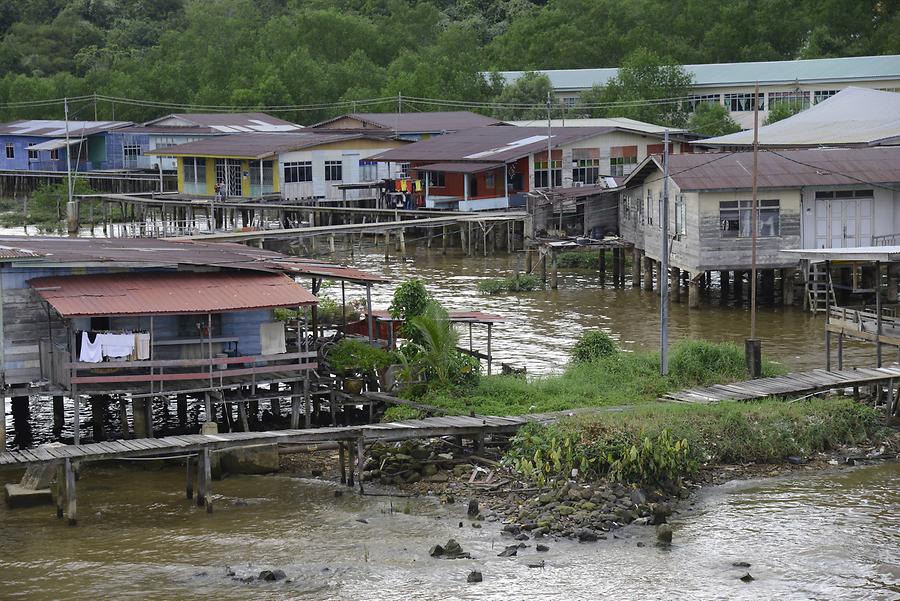 Kampong Ayer - Stilt Houses