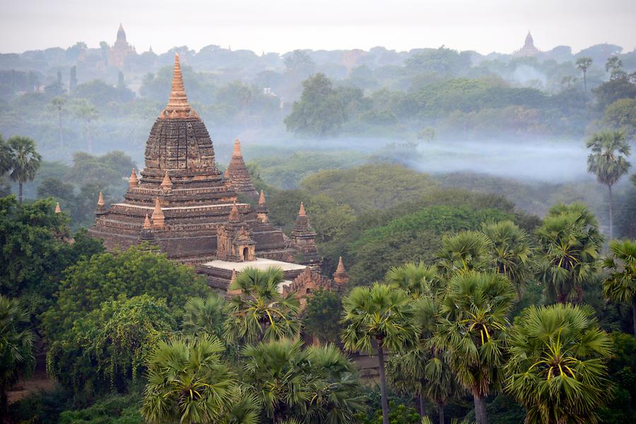 Balloon ride Bagan