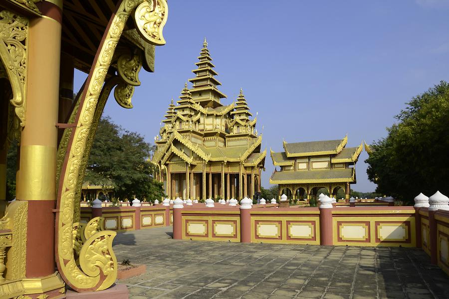 Golden Palace Old Bagan