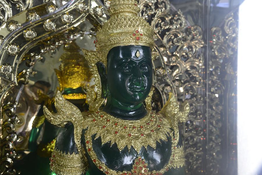 Jade Buddha Kyaukku Umin Nyaung U