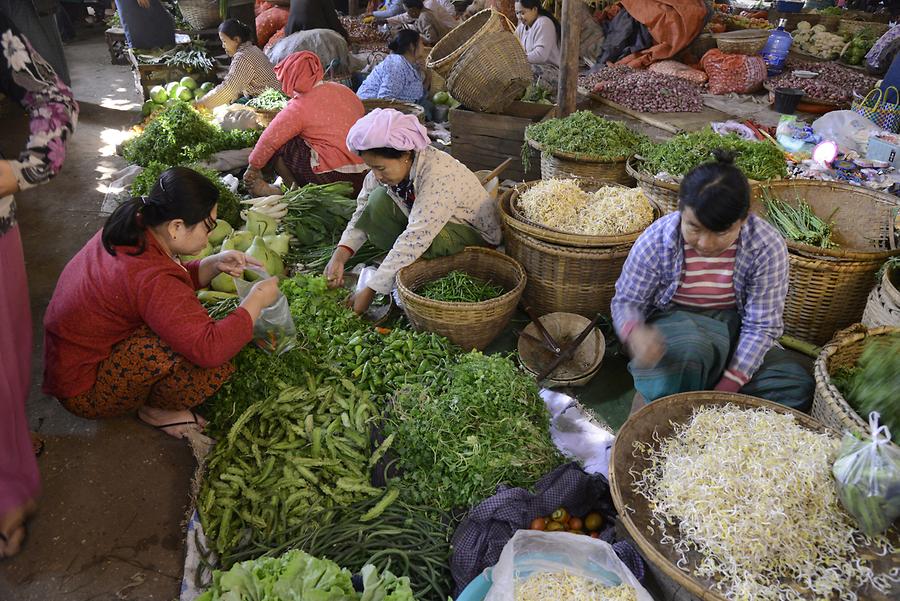 Market Nyaung U