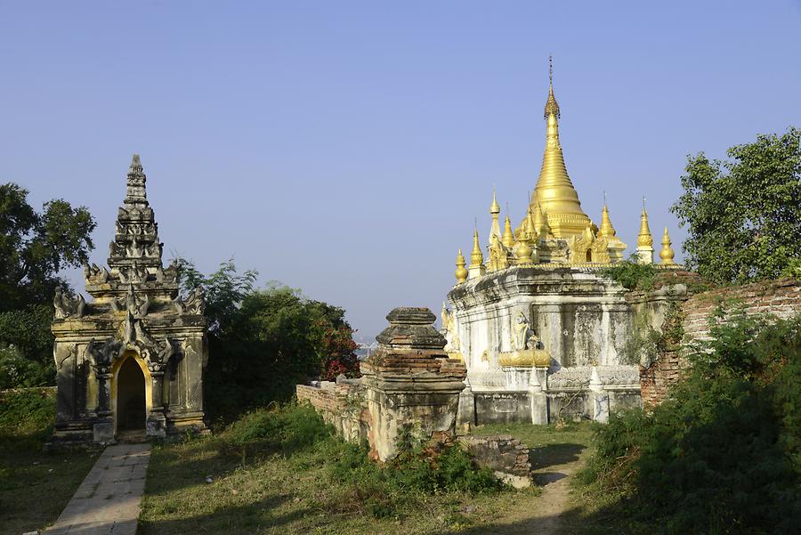 Maha Aungmye Monastery Inwa