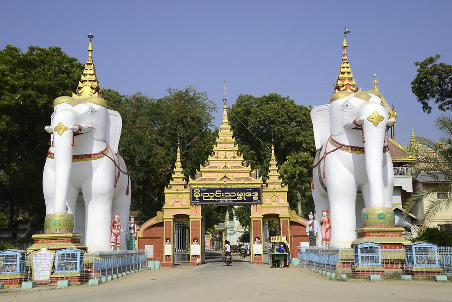 Entrance Thanboddhay