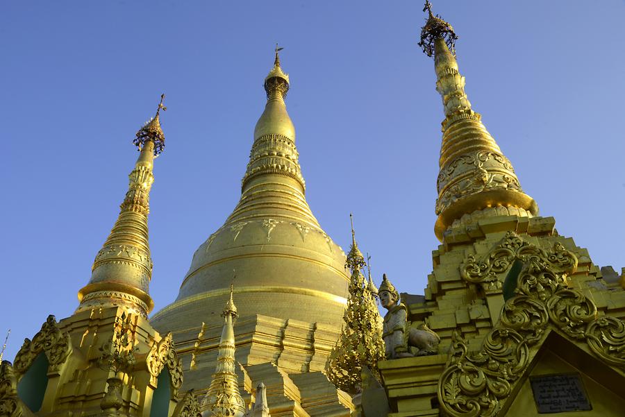 Shwedagon Pagoda