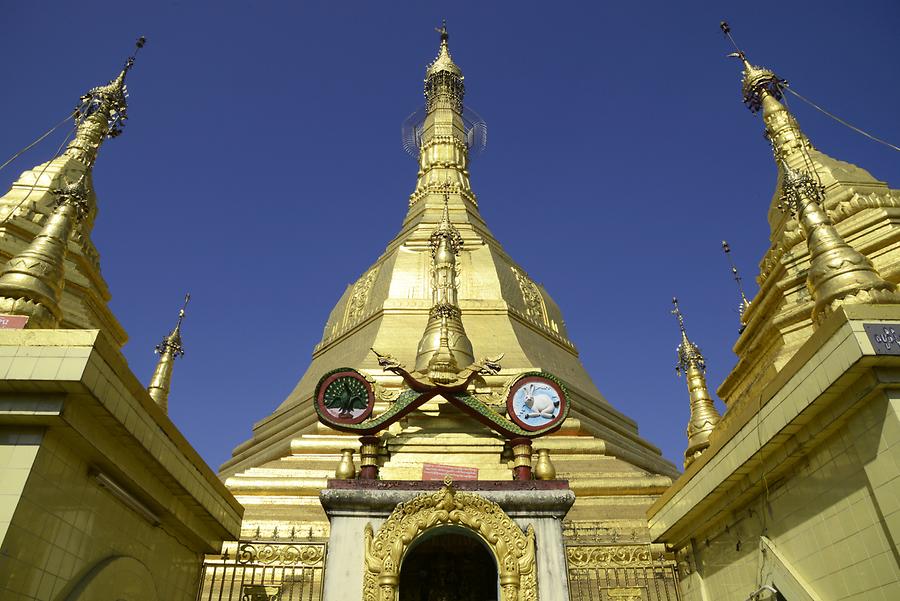 Sule Pagoda