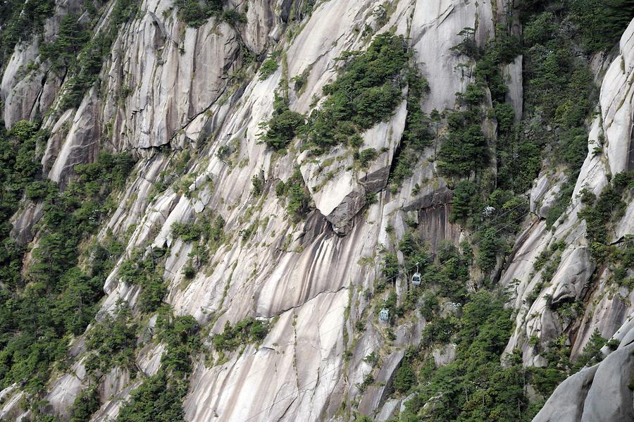 Huang Shan - Yuping Cable Car