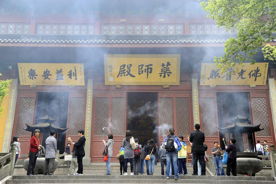 Lingyin Temple