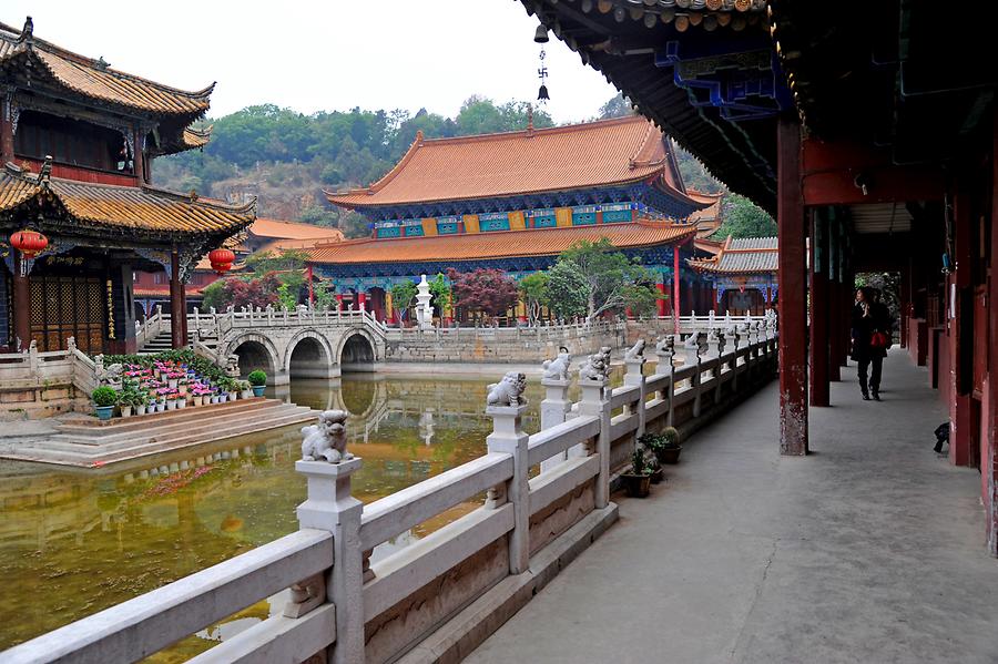 Yuantong Temple