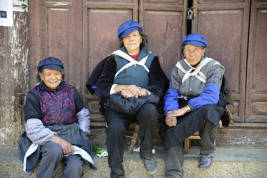 Baisha - Naxi Women