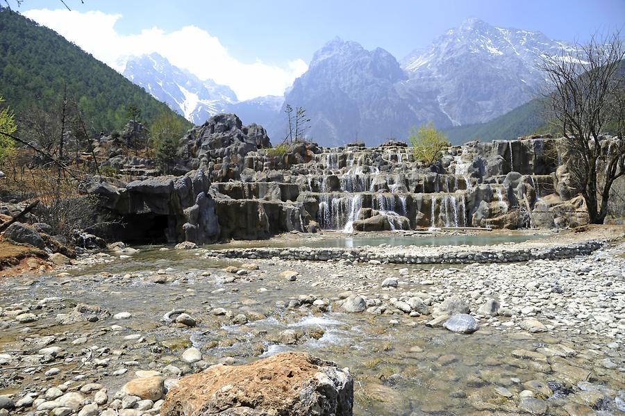 Jade Dragon Snow Mountain - Turquoise Lakes