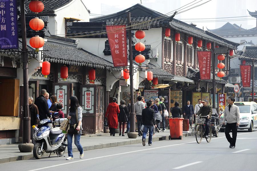 Yuyuan Garden - 'Old Town'