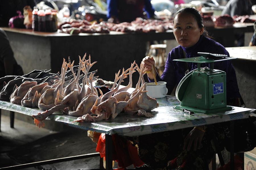 Menghun - Market