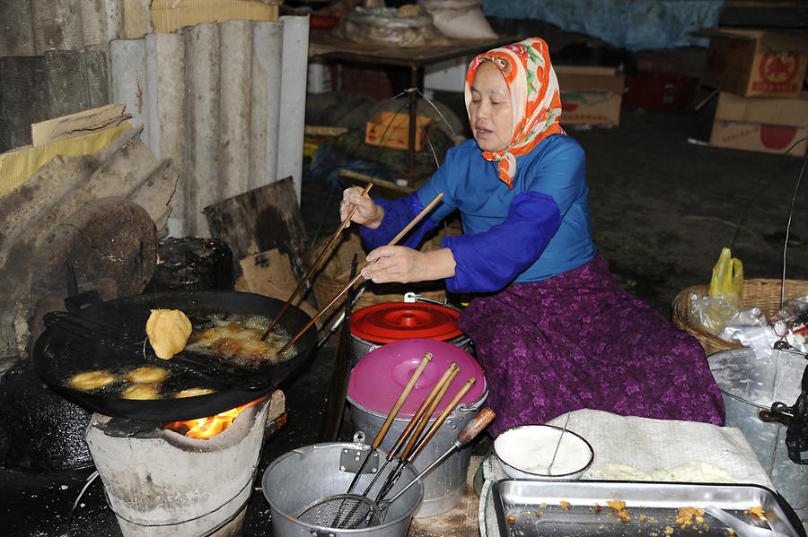 Menghun - Market, Food Stall