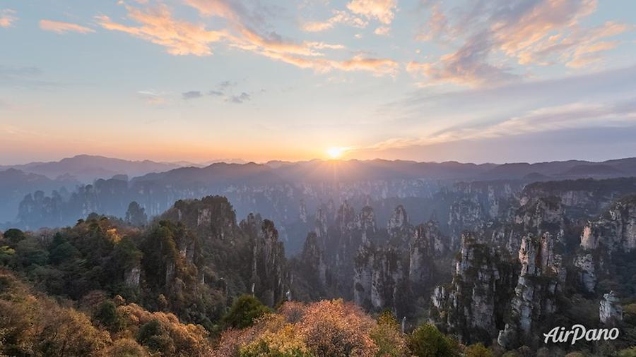 Zhangjiajie National Forest Park (Avatar Mountain), China, © AirPano