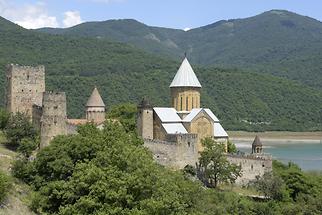 Ananuri Castle Complex (1)