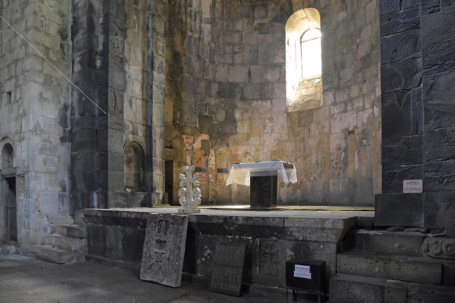 Sanahin Monastery - Church of the Redeemer; Altar