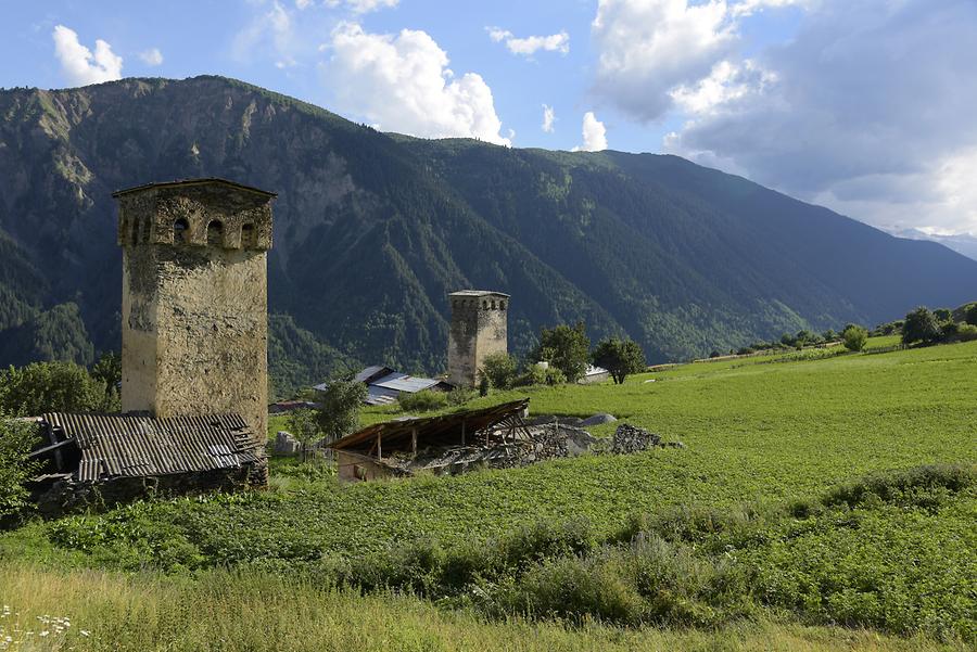 Lakhiri - Fortified Tower