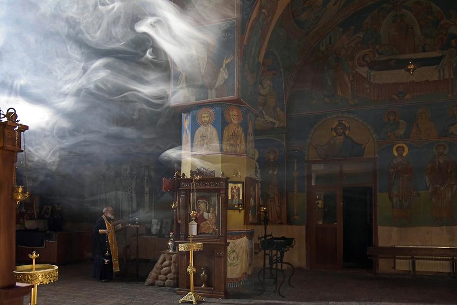 Betlemi Church - Inside; Frescos