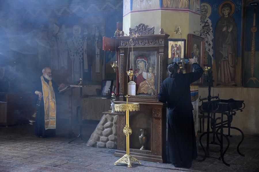 Betlemi Church - Inside; Frescos