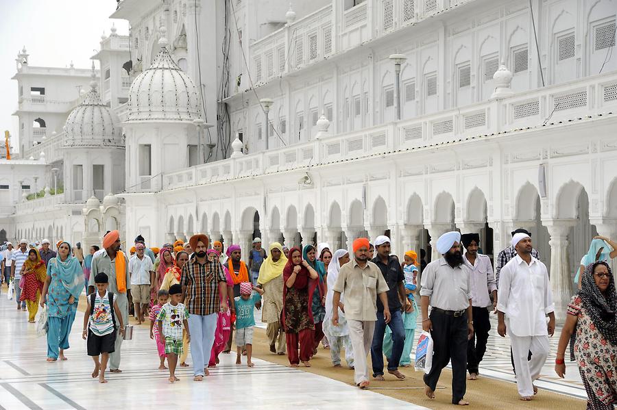 Golden Temple - Pilgrims