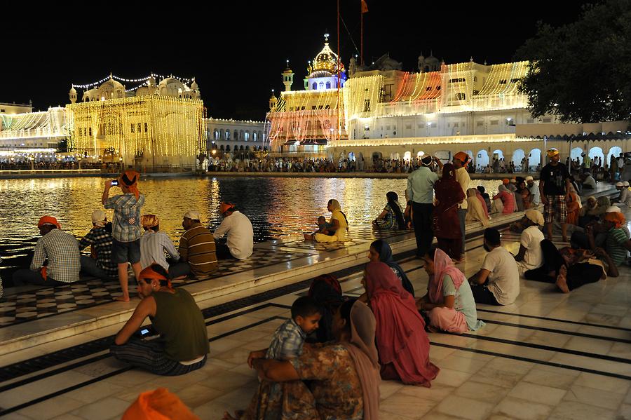 Golden Temple at Night