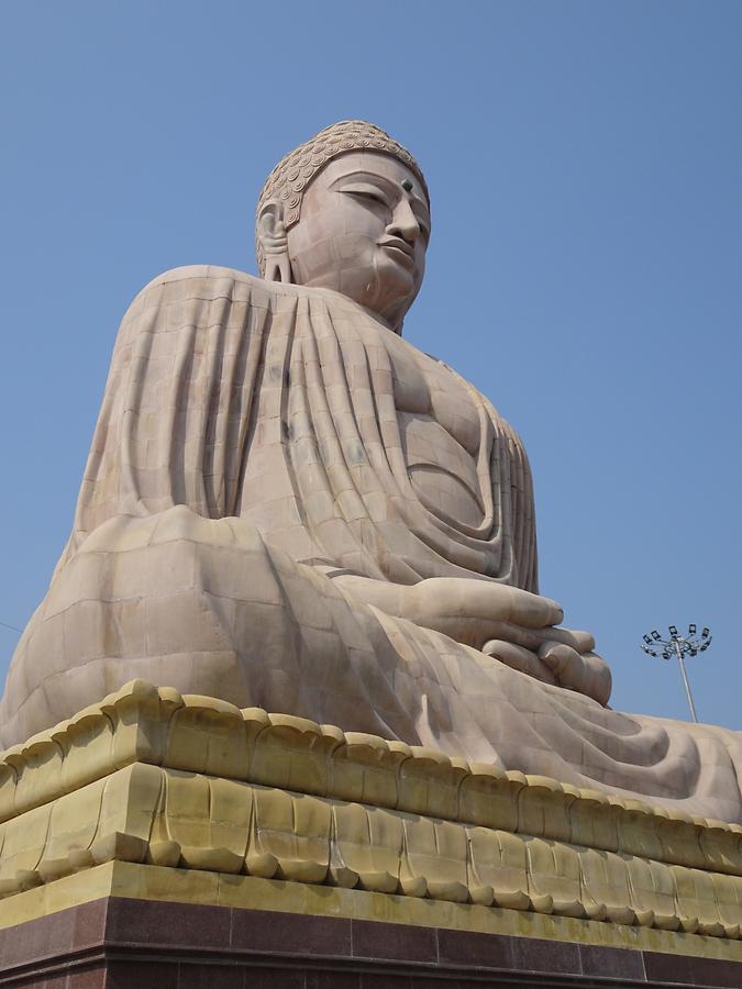 Bodh Gaya - Great Buddha Statue