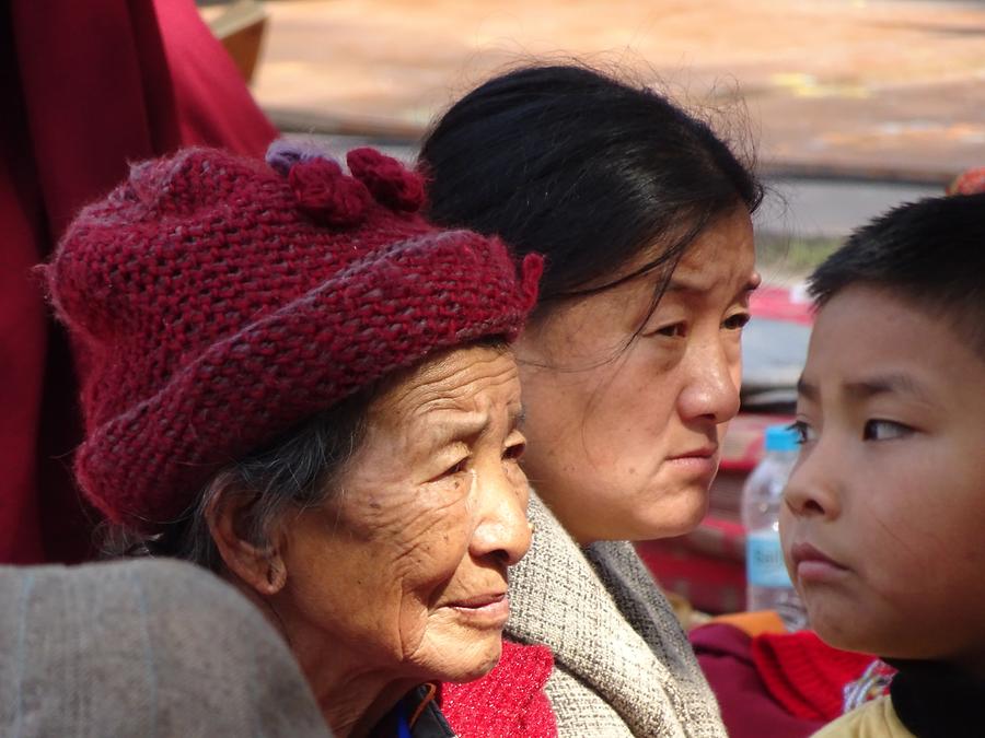 Bodh Gaya - Mahabodhi Temple; Pilgrims