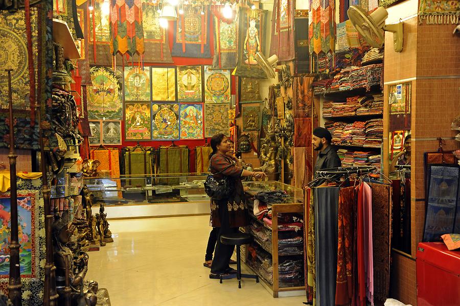 McLeod Ganj - Shop