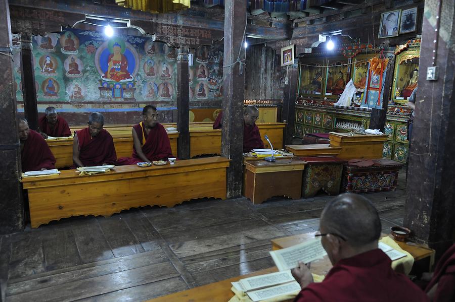 Thikse Monastery - Puja