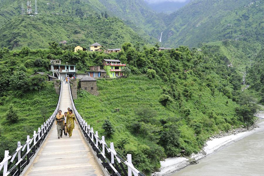 Kullu Valley - Suspension Bridge