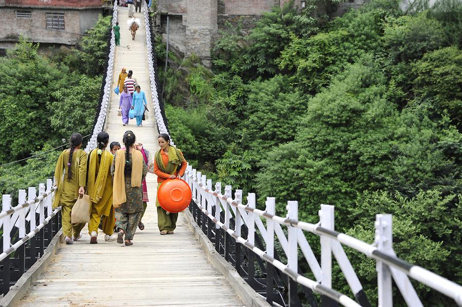 Kullu Valley - Suspension Bridge