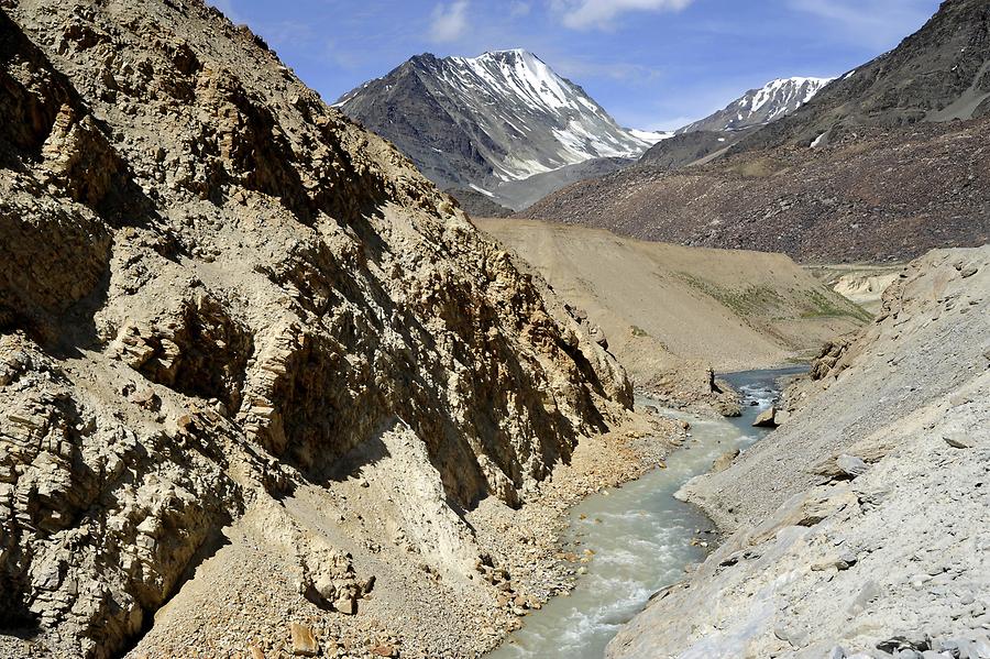 Landscape near Sarchu