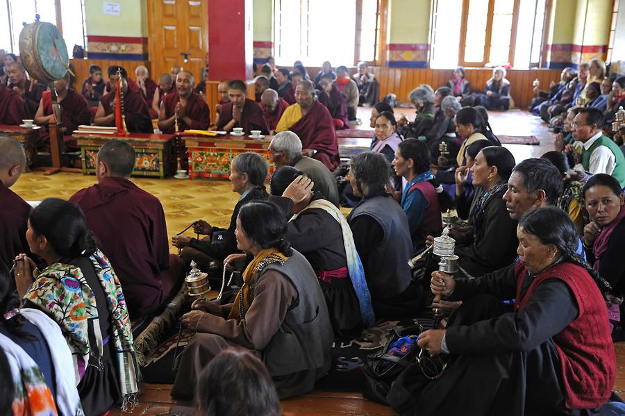 Jokhang Gompa Temple - Puja