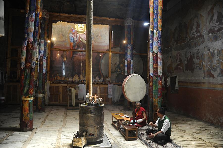 Hundar - Hundur Monastery