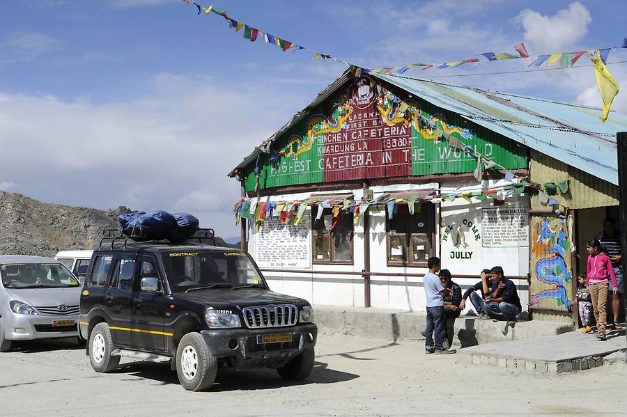 Khardung Pass - Restaurant