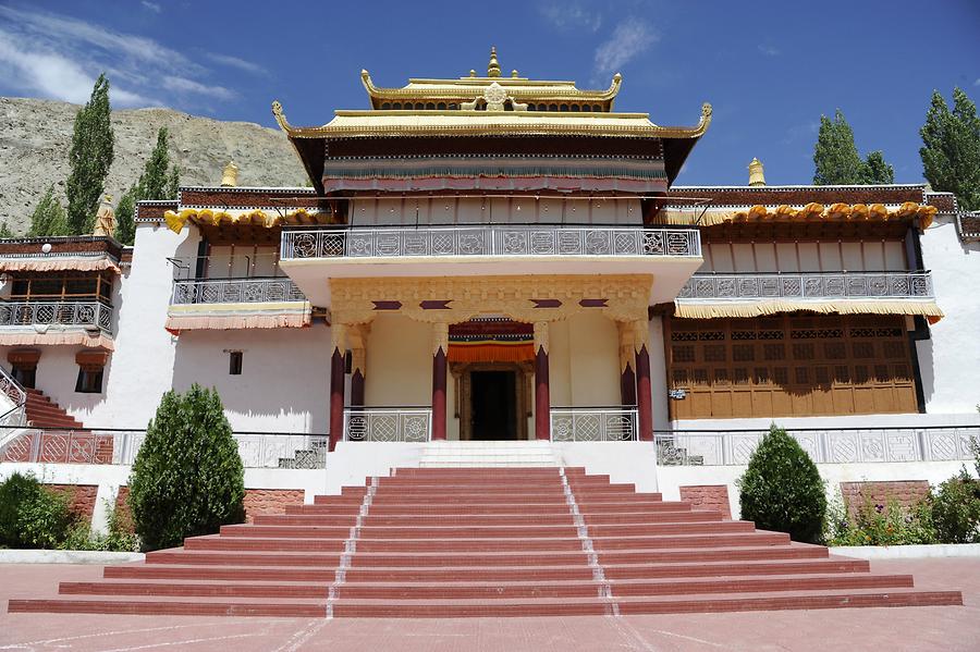 Sumur - Samtenling Monastery