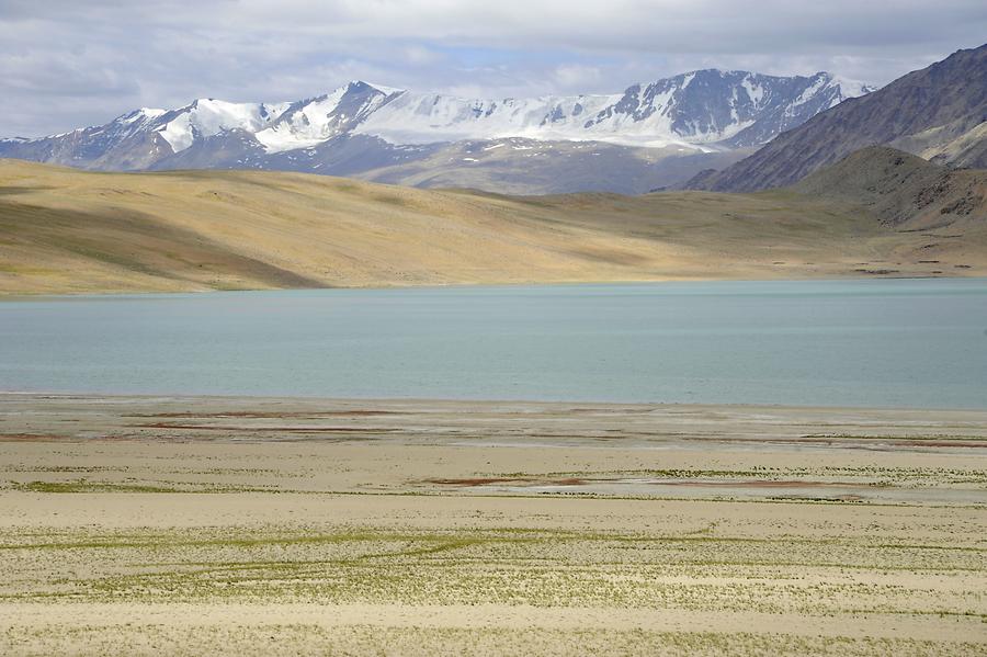 Tso Moriri (Lake Moriri) Tso Moriri (Lake Moriri)