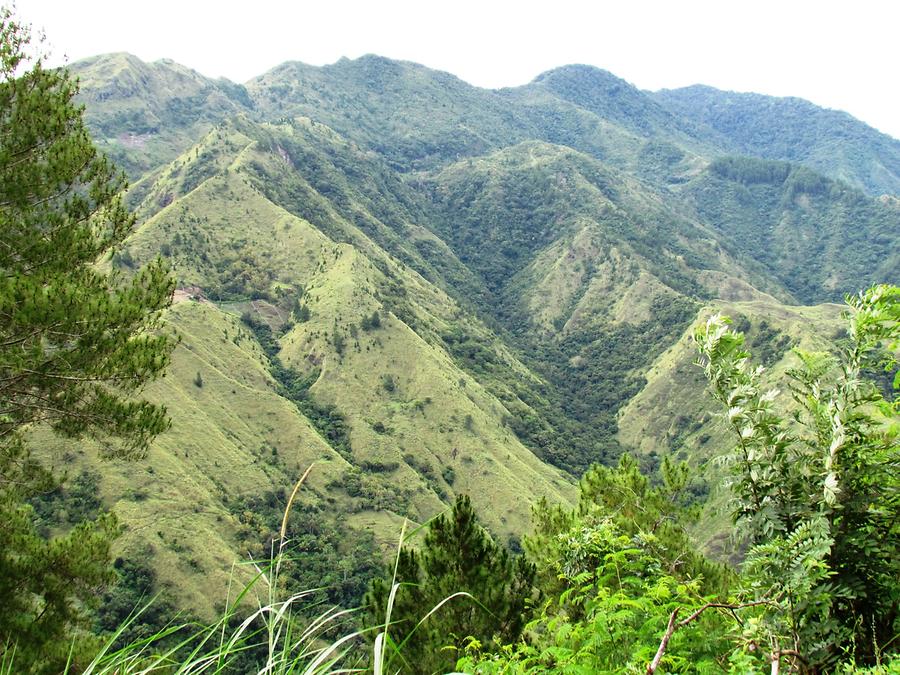 Makale Area - Hiking in the Mountains